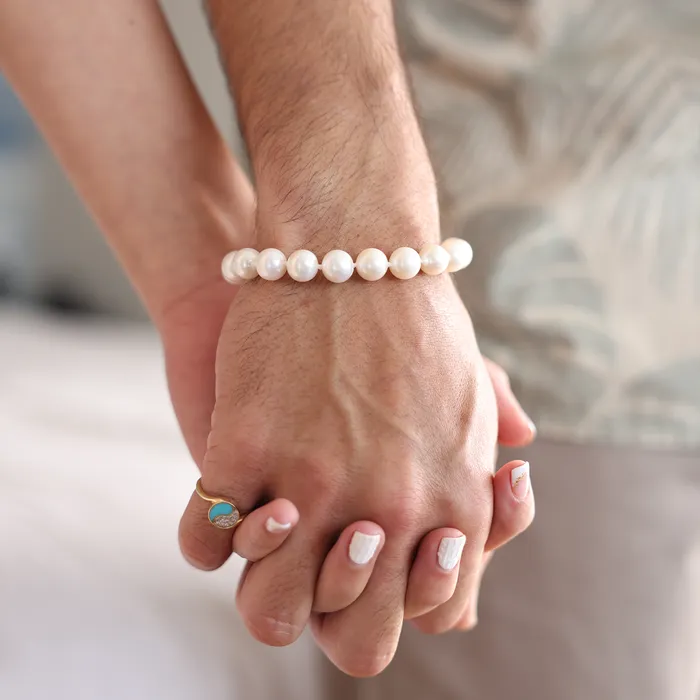 Maui Divers Jewelry Bracelets 759 Adjustable White Freshwater Pearl Bracelet in Gold 910mm Maui Divers Jewelry Bracelets 759 Adjustable White Freshwater Pearl Bracelet in Gold 910mm