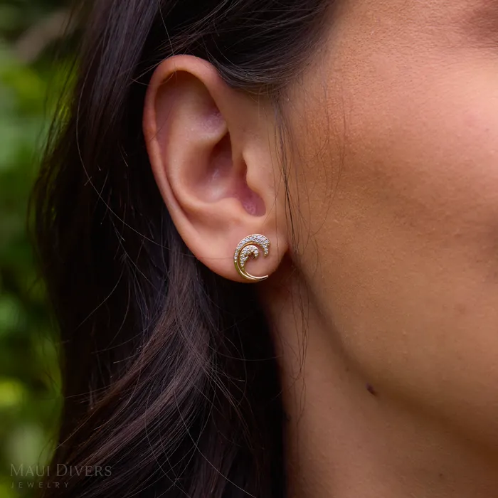 Maui Divers Jewelry Earrings Nalu Earrings in Gold with Diamonds 12mm