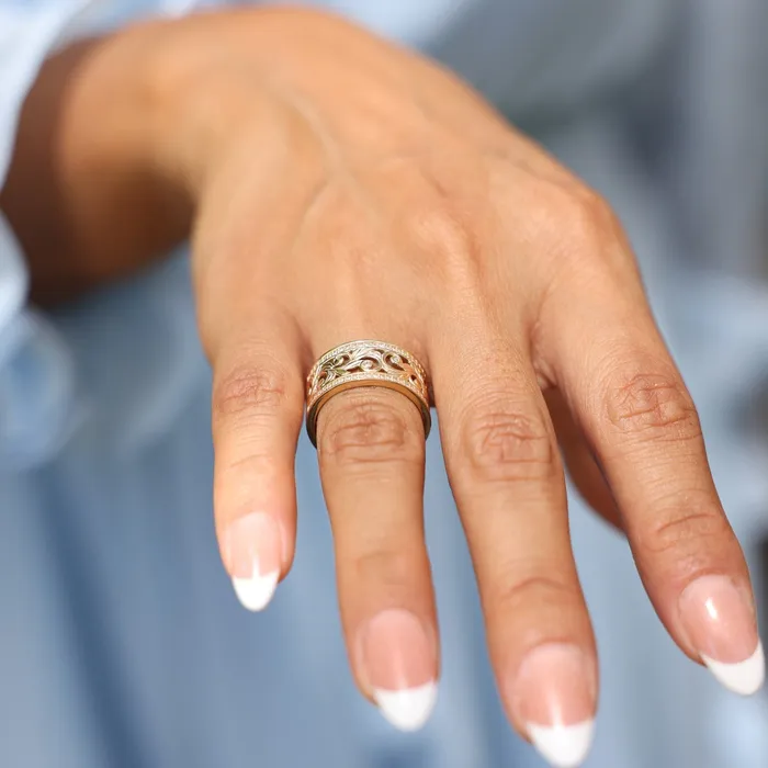 Maui Divers Jewelry Rings Living Heirloom Ring in Gold with Diamonds 10mm