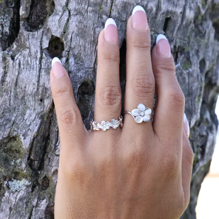 Maui Divers Jewelry Rings Plumeria Ring in White Gold with Diamond 13mm