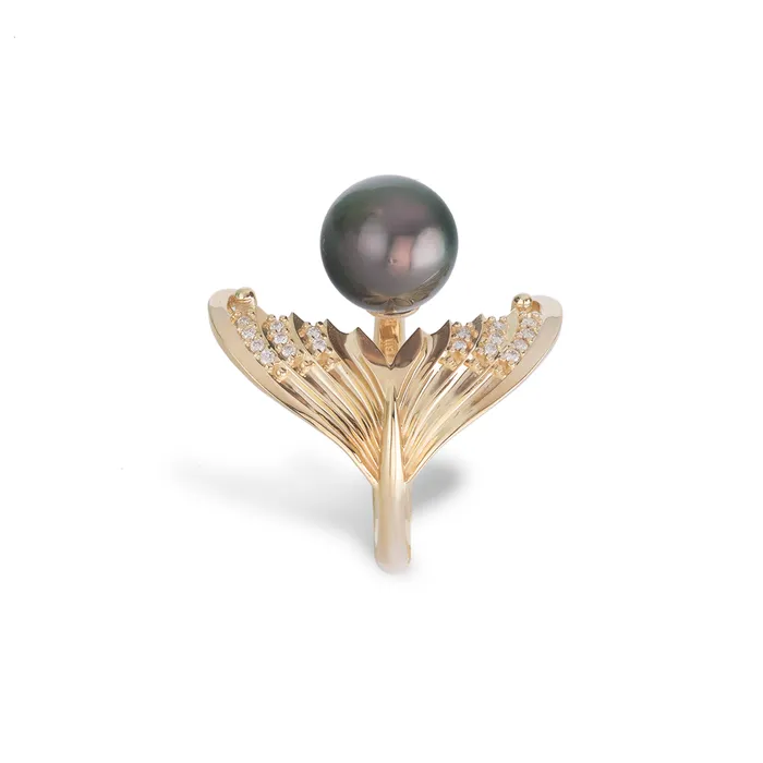 Moon Mermaid Tahitian Black Pearl Ring in Gold with Diamonds 910mm Maui Divers Jewelry Rings