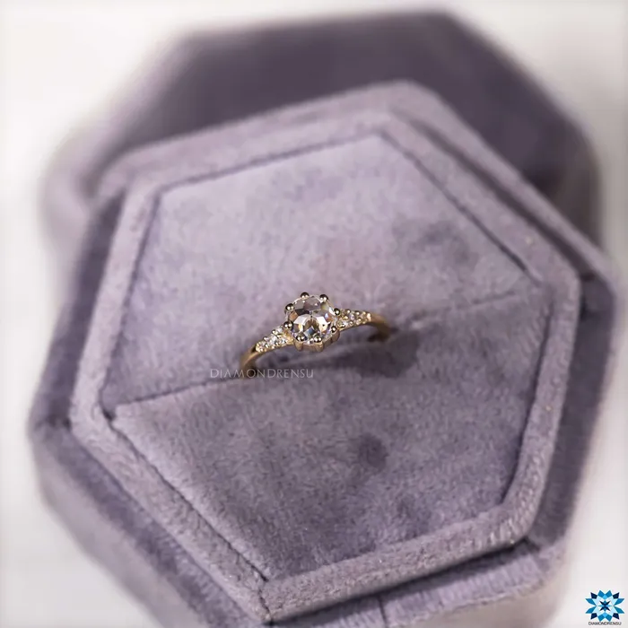Muse 065 TCW Round Rose Cut Classic Moissanite Engagement Ring Diamondrensu Rings