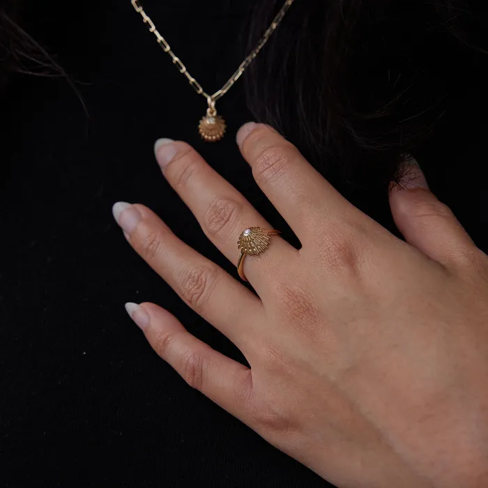 Opihi Ring in Gold with Diamond 12mm Maui Divers Jewelry Rings