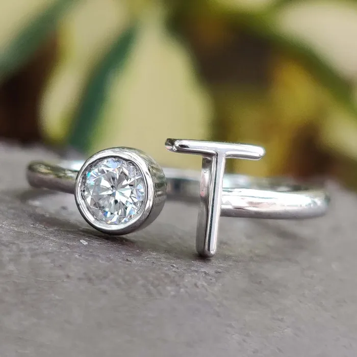 Personalized Initial Alphabet Letter Moissanite Wedding Ring for Women Diamondrensu Rings Personalized Initial Alphabet Letter Moissanite Wedding Ring for Women Diamondrensu Rings