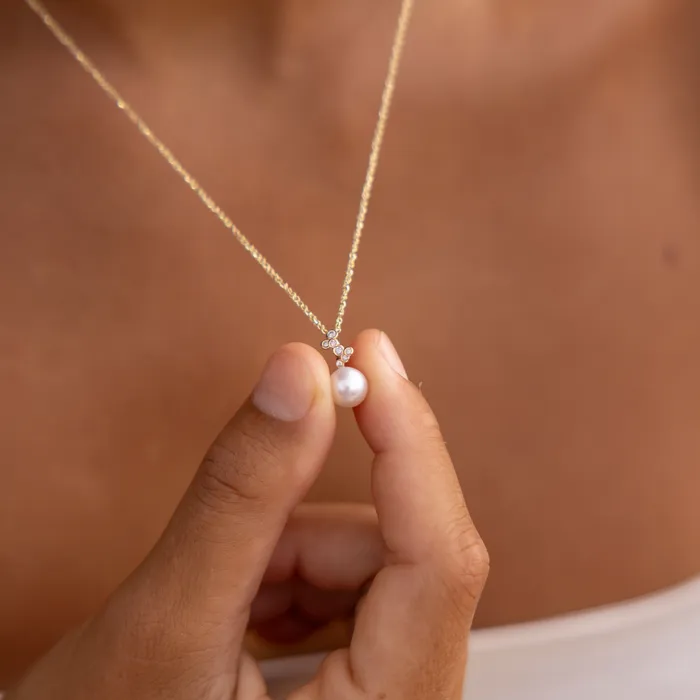 Pick A Pearl Bubbles Pendant in Gold with Diamonds 8mm PickAPearl Necklaces