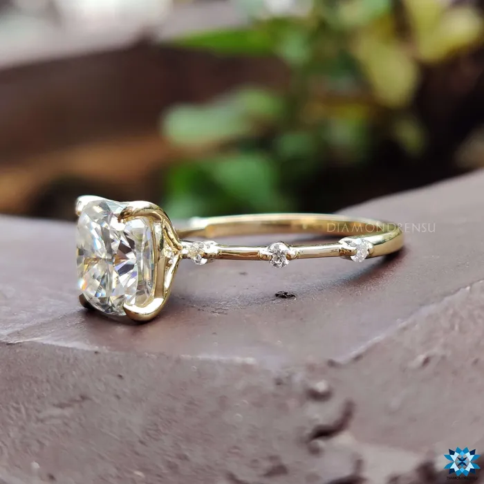 Rings Diamondrensu 325 CT Cushion Cut Distance Pave Set Unique Vintage Style Moissanite Engagement Ring