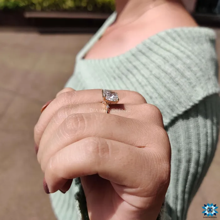 Rings Diamondrensu 325 CT Cushion Cut Distance Pave Set Unique Vintage Style Moissanite Engagement Ring