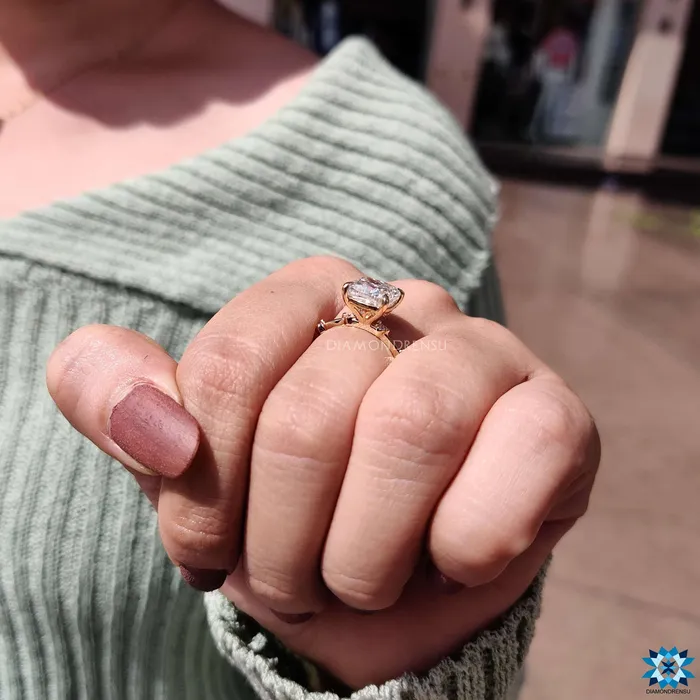 Rings Diamondrensu 325 CT Cushion Cut Distance Pave Set Unique Vintage Style Moissanite Engagement Ring