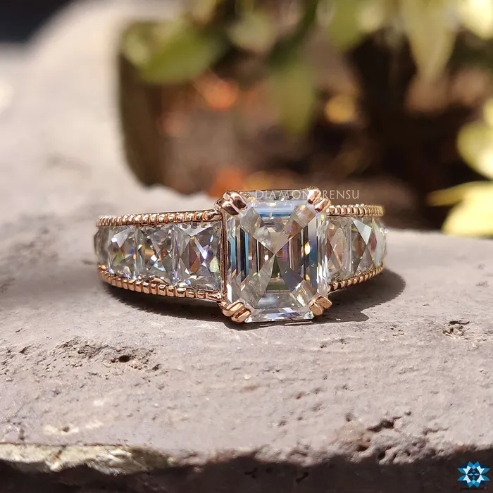 Rings Diamondrensu Vintage Ring 717 CT Emerald French cut Channel Set Moissanite Ring